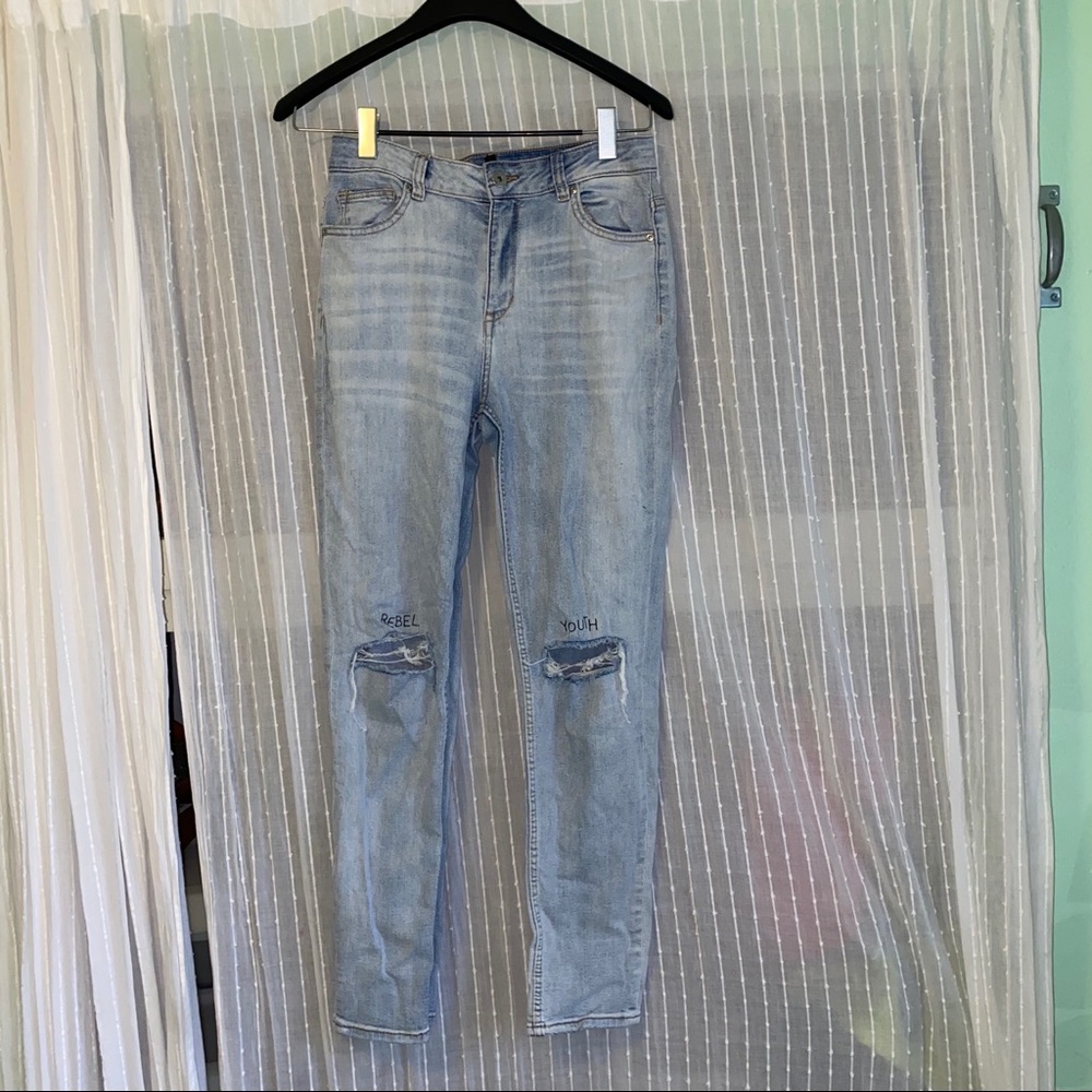 H&M boyfriend jeans